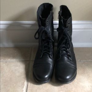 New Steve Madden leather combat boots